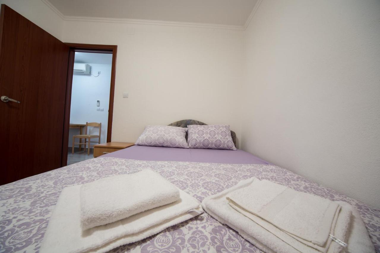 Apartments Pavicevic Tivat Zimmer foto